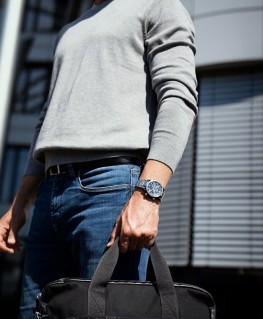 montre-casio-edifice-sospencion_ECB-2000D-1AEF-visuel1
