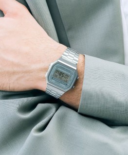 montre-casio-vintage-acier-iconic-bleu-gris_a168wa-3ayes-casio-porte