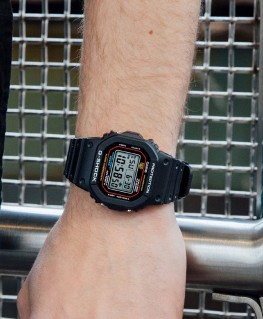 montre-casio-g-shock-rectangulaire-noir_dw-5600rl-1er-casio-porte