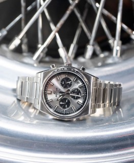 montre-casio-edifice-chronographe-cadran-argent-acier_efb-730d-7avuef-casio-visuel