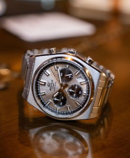 montre-casio-edifice-chronographe-cadran-argent-acier_efb-730d-7avuef-casio-visuel