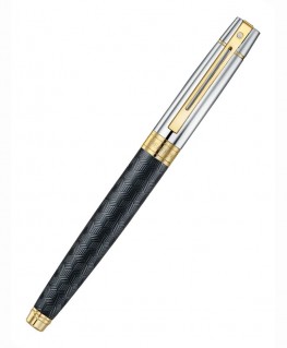 stylo-roller-sheaffer-300-laque-noire-capuchon-chrome-gravee_e1934751-sheaffer-ferme
