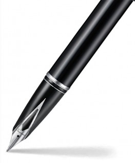 stylo-plume-sheaffer-legacy-laque-noire-chrome_e0906453-sheaffer-plume-incrustee