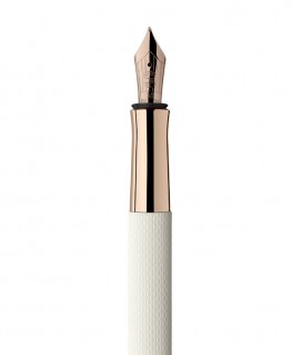 stylo-plume-graf-von-faber-castell-guilloche-champagne-blush_145340-graf-von-faber-castell-section