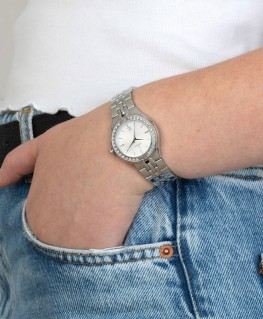 montre-festina-mademoiselle-acier-cadran-argent_f16867-1-festina-porte