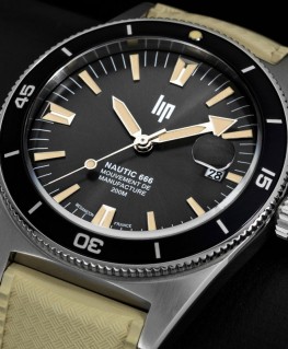 montre-lip-nautic-666-automatique-39mm_676054-lip-cadran
