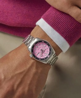 montre-seiko-5-sport-panthere-rose-edition-limitee_srpm07k1-seiko-image-porte1