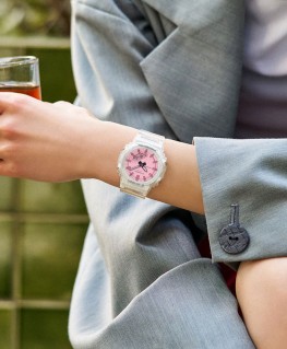 montre-casio-g-shock-gma-p2100-translucide-cadran-rose_gma-p2100sr-7aer-casio-porte
