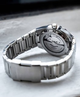 montre-casio-edifice-automatique-carbone-texture-noir_efk-110d-1aer-casio-bracelet