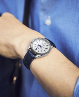 montre-seiko-presage-classic- automatique-3-aiguilles_hcc004j1-seiko-porte-1