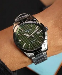 montre-casio-edifice-cadran-bleu_efv-160d-2avef-casio-porte