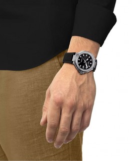 montre-tissot-t-race-automatique-41mm-T141.807.17.051.00-bracelet