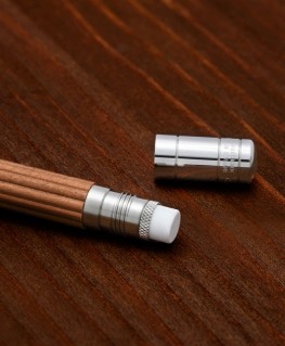 crayon-excellence-graf-von-faber-castell-plaque-platine_118567-graf-von-faber-castell-gomme