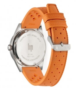 montre-lip-nautic3-quartz-200m-39mm_671861-lip-bracelet