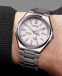 montre-citizen-automatique-super-titanium-blanc-NJ0180-80A-porté