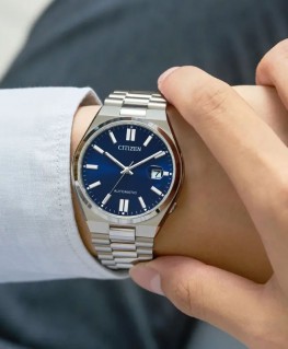 montre-homme-citizen-tsuyosa-NJ0150-81L-bleue-porté