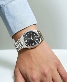 montre-homme-citizen-tsuyosa-NJ0150-81E-noire-porté