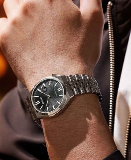 montre-homme-citizen-tsuyosa-60-NK0020-55E-noir-profond-porté