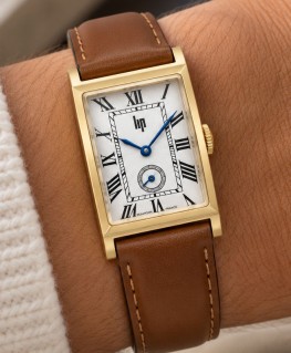 montre-lip-churchill-c18-671960-porté