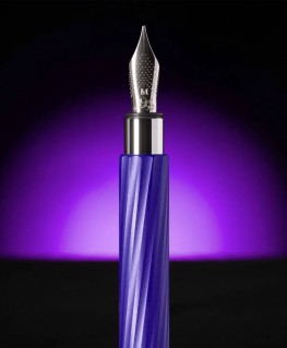 stylo-plume-faber-castell-ambition-italic-midnight-mauve-147781-plume
