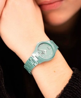 montre-festina-vert-céramique_F20751/3-porté