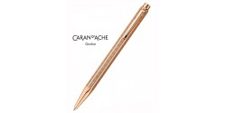 Stylo bille Caran d'Ache Ecridor Chevron Doré Rose 898.207