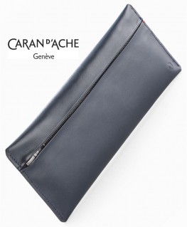 Etui Caran d'Ache Zippé Cuir Bleu Nuit réf 6803.549